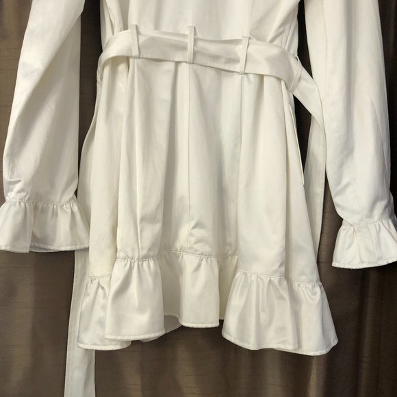 AUTHENTIC BEBE Gorgeous White Satin Lightweight Coat: Size M - Picture 12 of 14